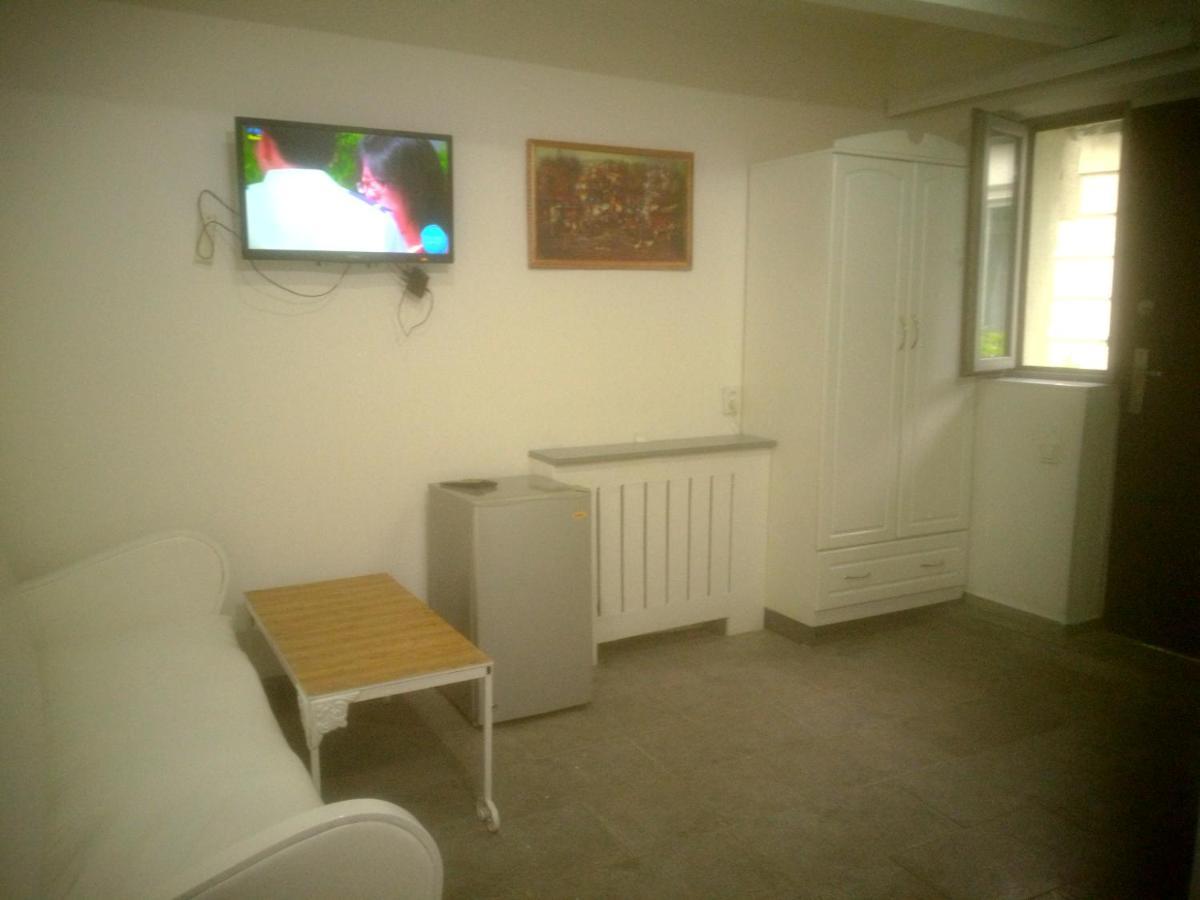 Rrooms Old City Apartment Тбилиси Экстерьер фото