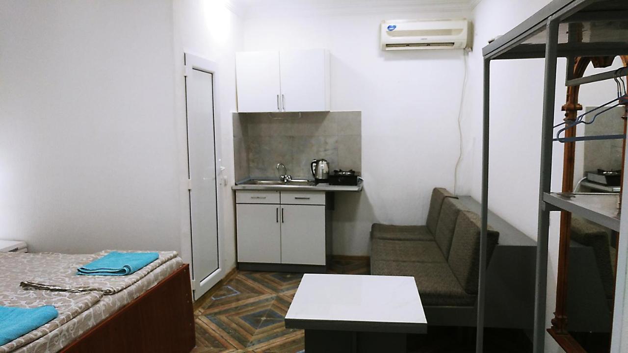 Rrooms Old City Apartment Тбилиси Экстерьер фото